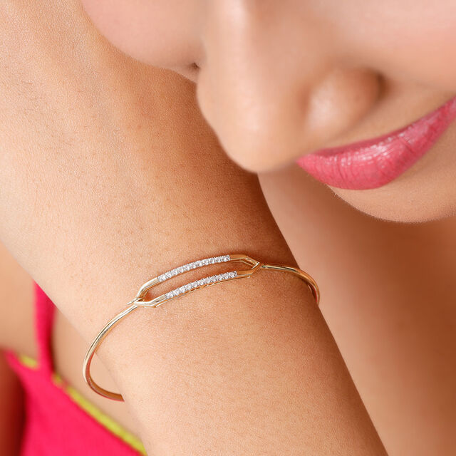 14KT Yellow Gold Dazzling Geometric Diamond Bangle,,hi-res image number null