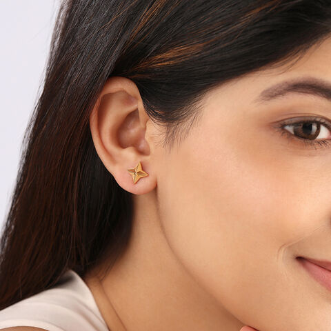 Star struck Symphony 14KT Gold Stud Earrings