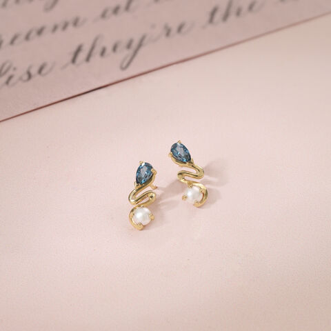 Aqua Shine Pearl & Gold Stud Earrings