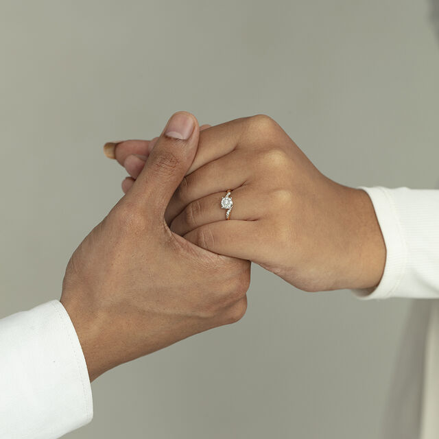 Twisted Romance Gold & Diamond Finger Ring,,hi-res image number null