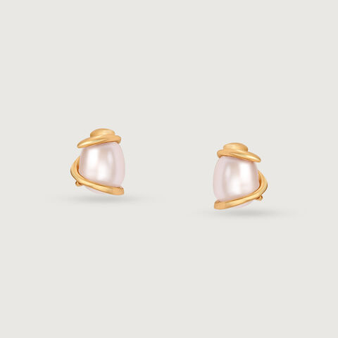 Graceful Allure 14 Kt Gold & Pearl Stud Earrings