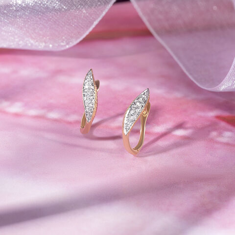 Nature Luxe Gold & Diamond Hoop Earrings