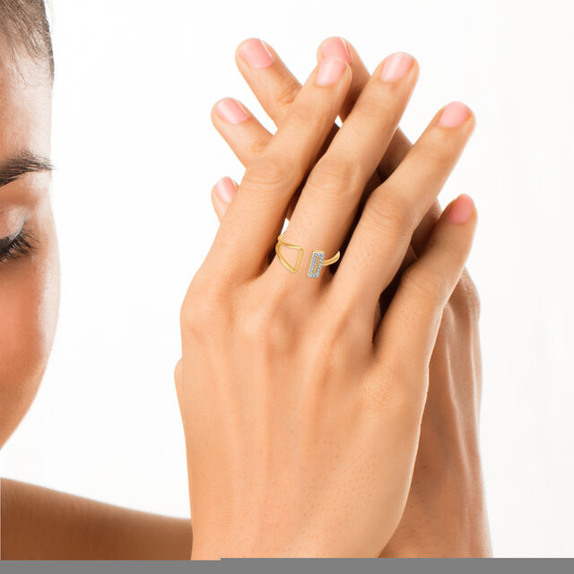 14KT Yellow Gold Diamond Finger Ring,,hi-res image number null