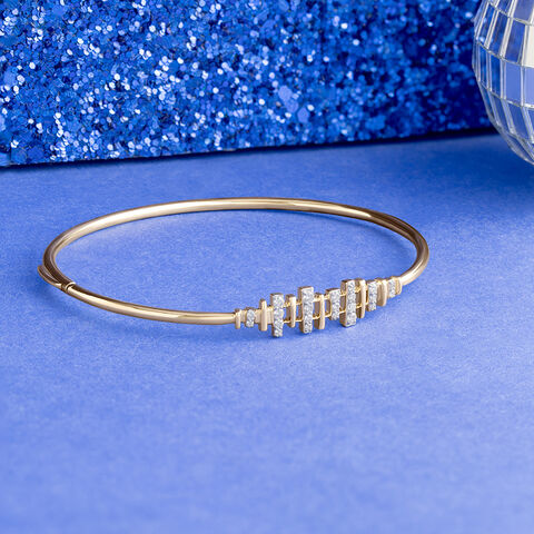 Luminous Connect Gold & Diamond Bangle