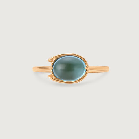 Twilight Firefly 14 kt Gold & Blue Topaz Finger Ring