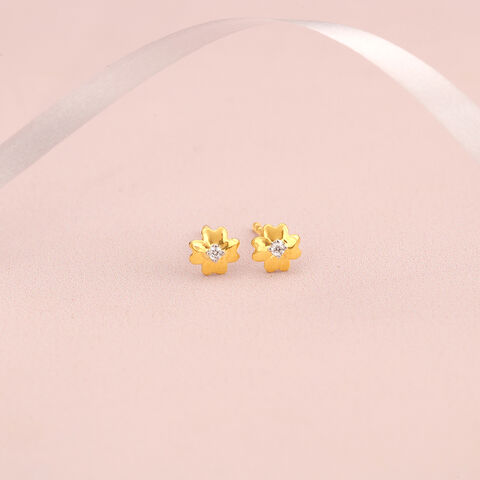 Floral Glow 14 Kt Gold and Diamond Stud Earrings