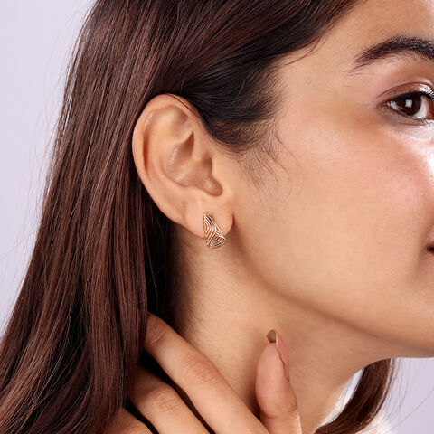 14KT Yellow Gold Triangle Edge Delight Stud Earrings