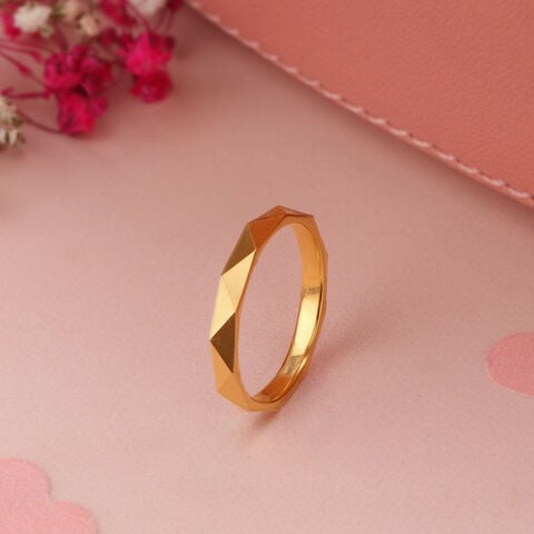 22KT Yellow Gold Striking Abstract Ring