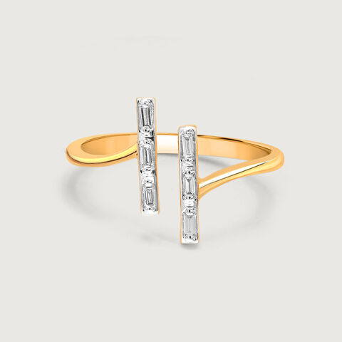 Sleek Elegance 18KT Diamond Finger Ring