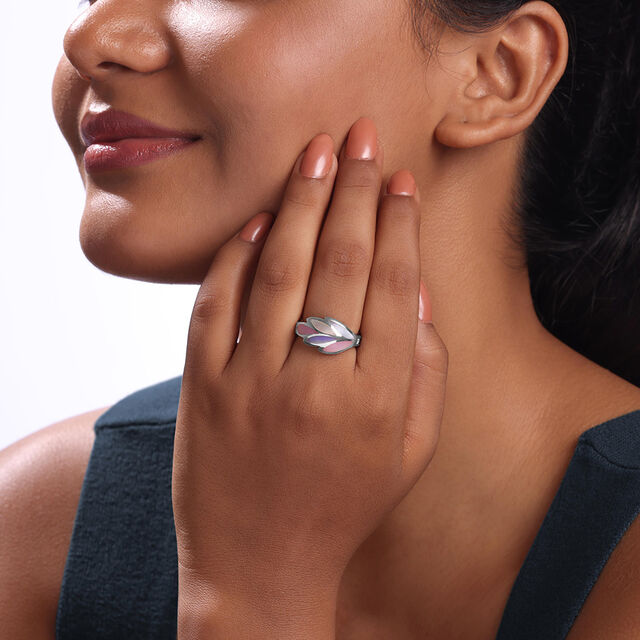 Mother of Pearl Pastel Silver Ring,,hi-res image number null