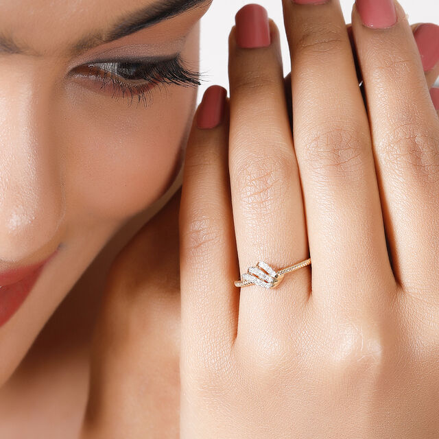 14KT Yellow Gold Triple Swirl Diamond Finger Ring,,hi-res image number null