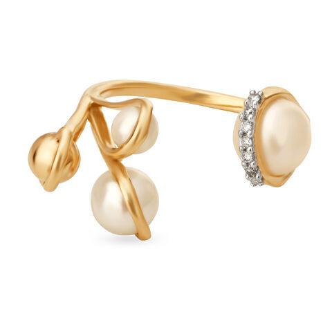 14KT Pearl and Diamond Ring