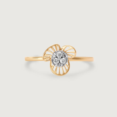 Petal Brilliance 14 Kt Gold & Diamond Ring