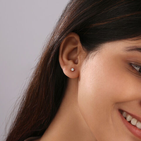 Twinkling Stars 14Kt Diamond Stud Earrings