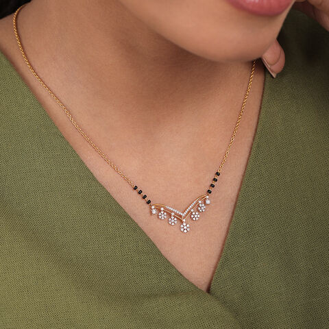 Blossom Beauty 18 Kt Gold and Diamond Mangalsutra