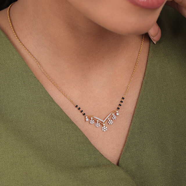 Blossom Beauty 18 Kt Gold and Diamond Mangalsutra,,hi-res image number null