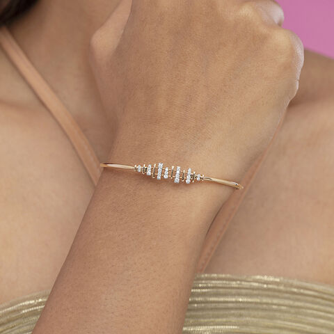 Luminous Connect Gold & Diamond Bangle