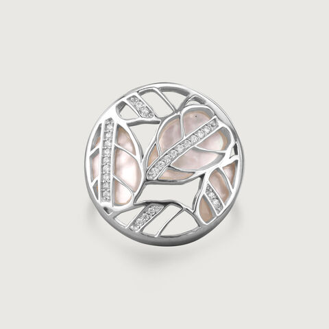 Mother of Pearl Charming Silver Ring
