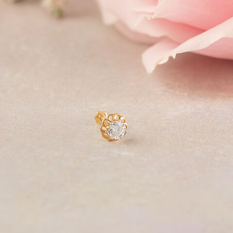 Ethereal Glow Gold and Diamond Nose Pin