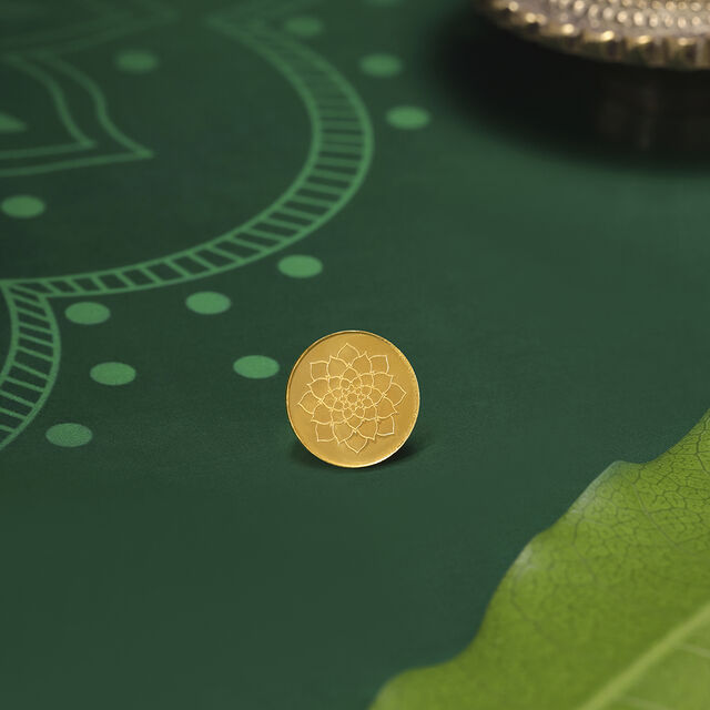 10 GM 22 Karat Stunning Lotus Gold Coin,,hi-res image number null