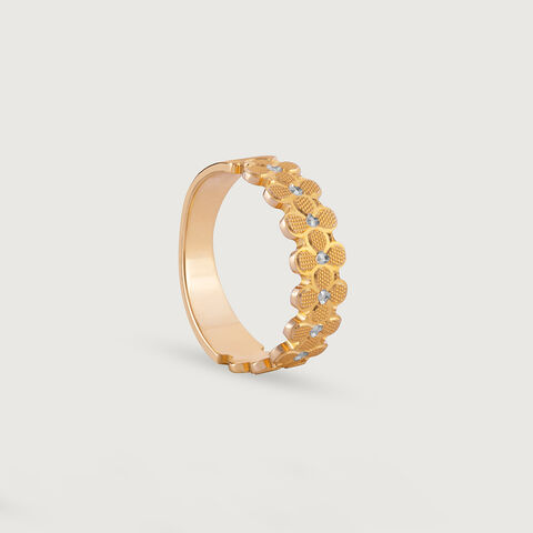 Textured Floral Gold Finger Ring