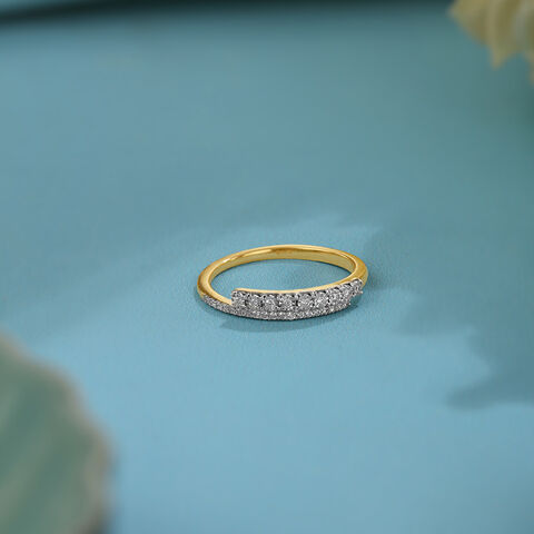 Linear Elegance 14KT Gold & Diamond Ring