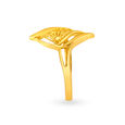 Striking Yellow Gold Conch Finger Ring,,hi-res view 3