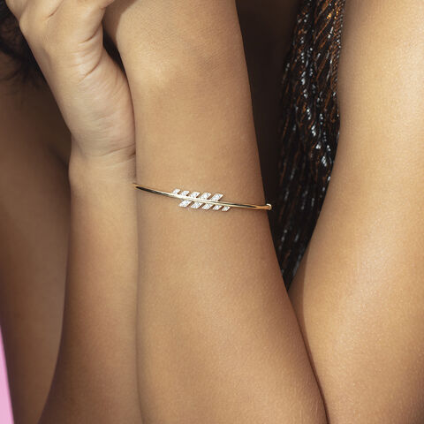 Strobe Rhythm Gold & Diamond Bangle