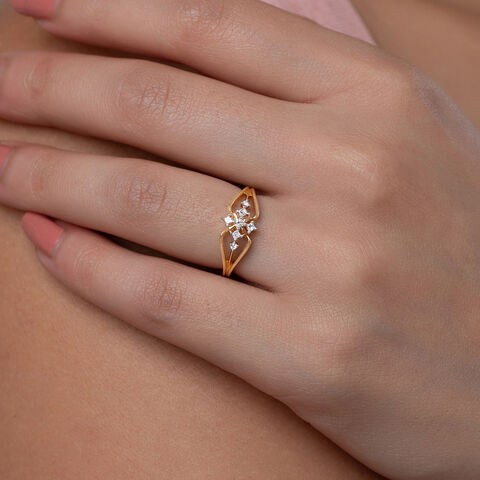 Dazzling Blend Gold & Diamond Ring