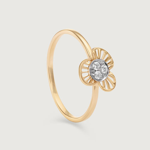 Petal Brilliance 14 Kt Gold & Diamond Ring