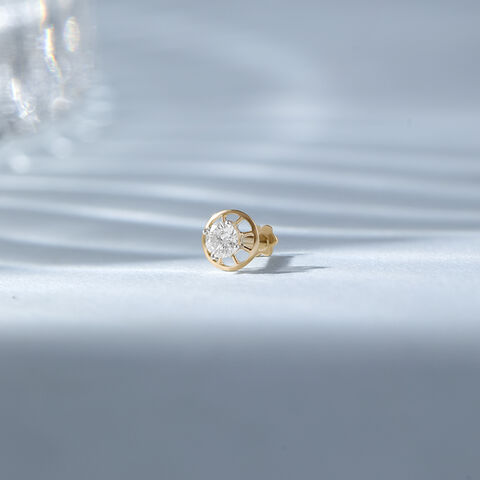 Celestial Circle Gold and Diamond Nose Pin