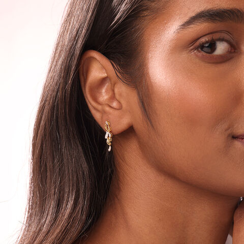 Dewdrop Cascade 18 Kt Gold & Diamond Drop Earrings