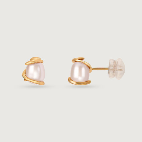 Graceful Allure 14 Kt Gold & Pearl Stud Earrings