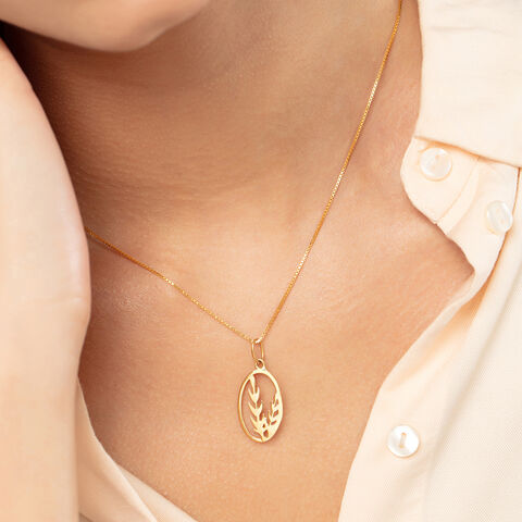 Leafy Babe Gold Pendant