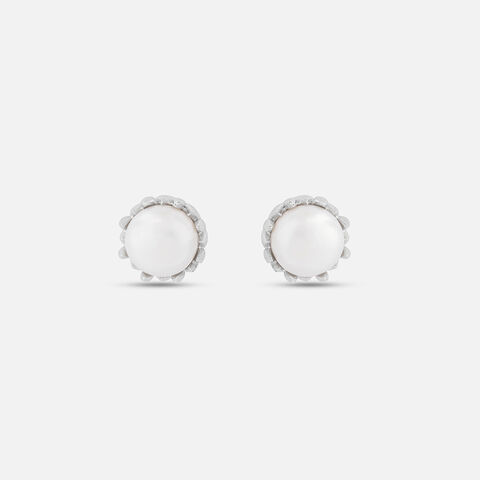 Gorgeous Pearl Silver Stud Earrings