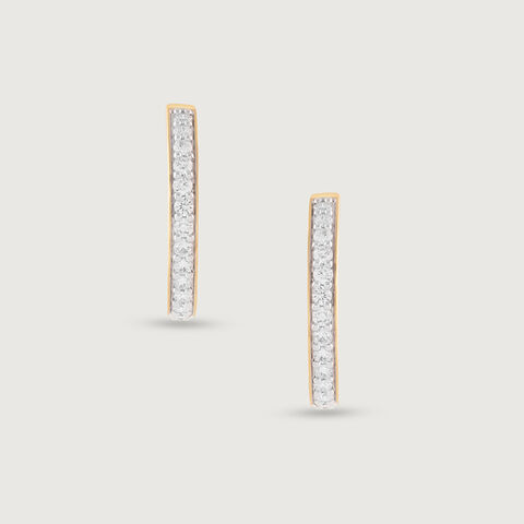 Oval Chic Gold & Diamond Hoop Earrings