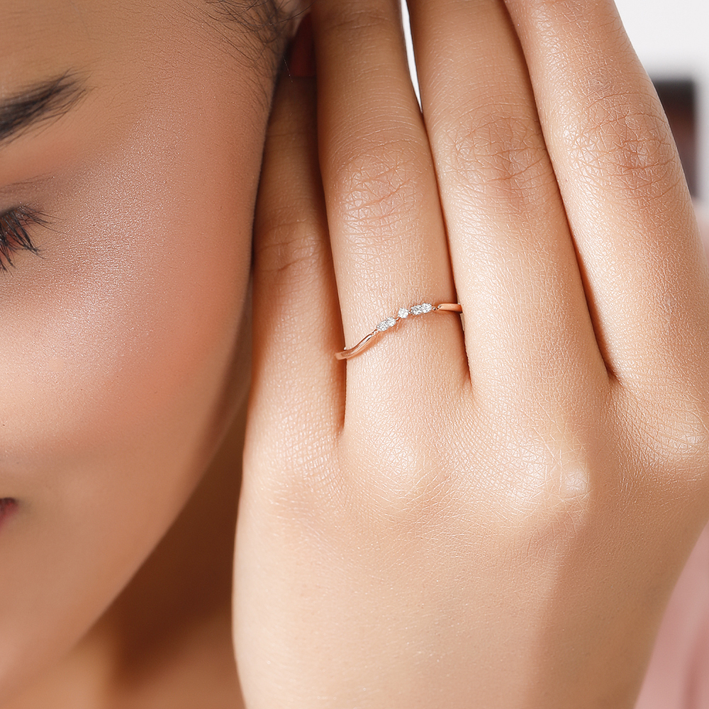 14KT Rose Gold Sparking Band Diamond Finger Ring
