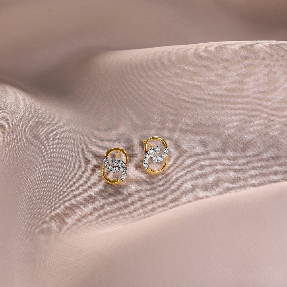 Willow Whispers 14 Kt Gold & Diamond Stud Earrings