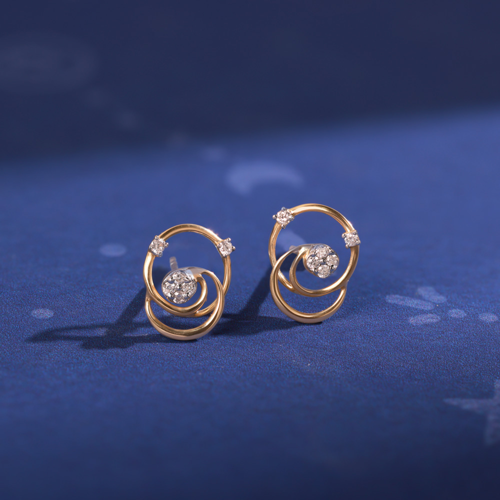Whispers of the Cosmos 14KT Diamond Stud Earring