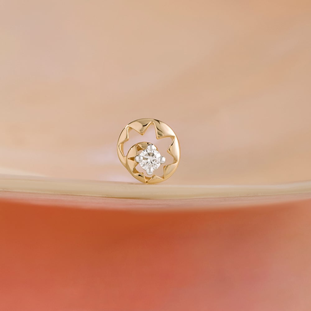 Lippan Tapestry Gold & Diamond Nose Pin