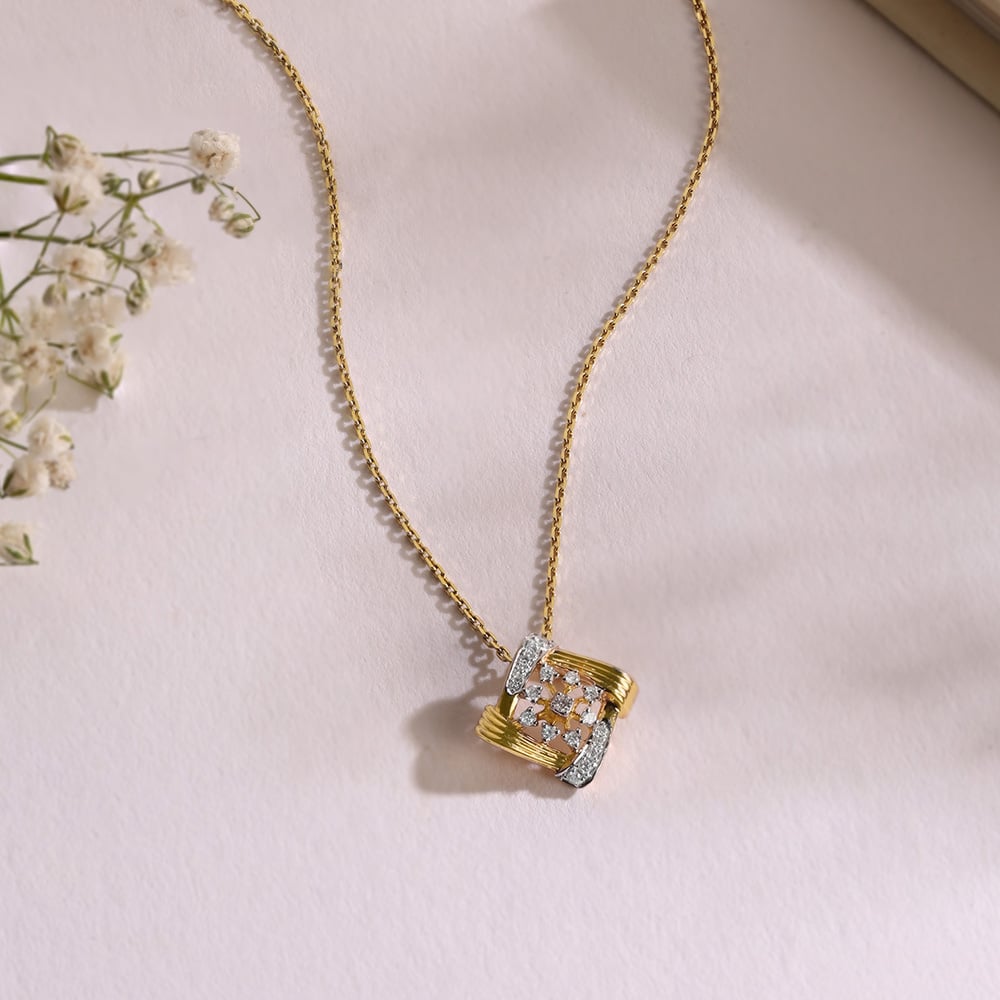 Luxe Floral Gold & Diamond Necklace