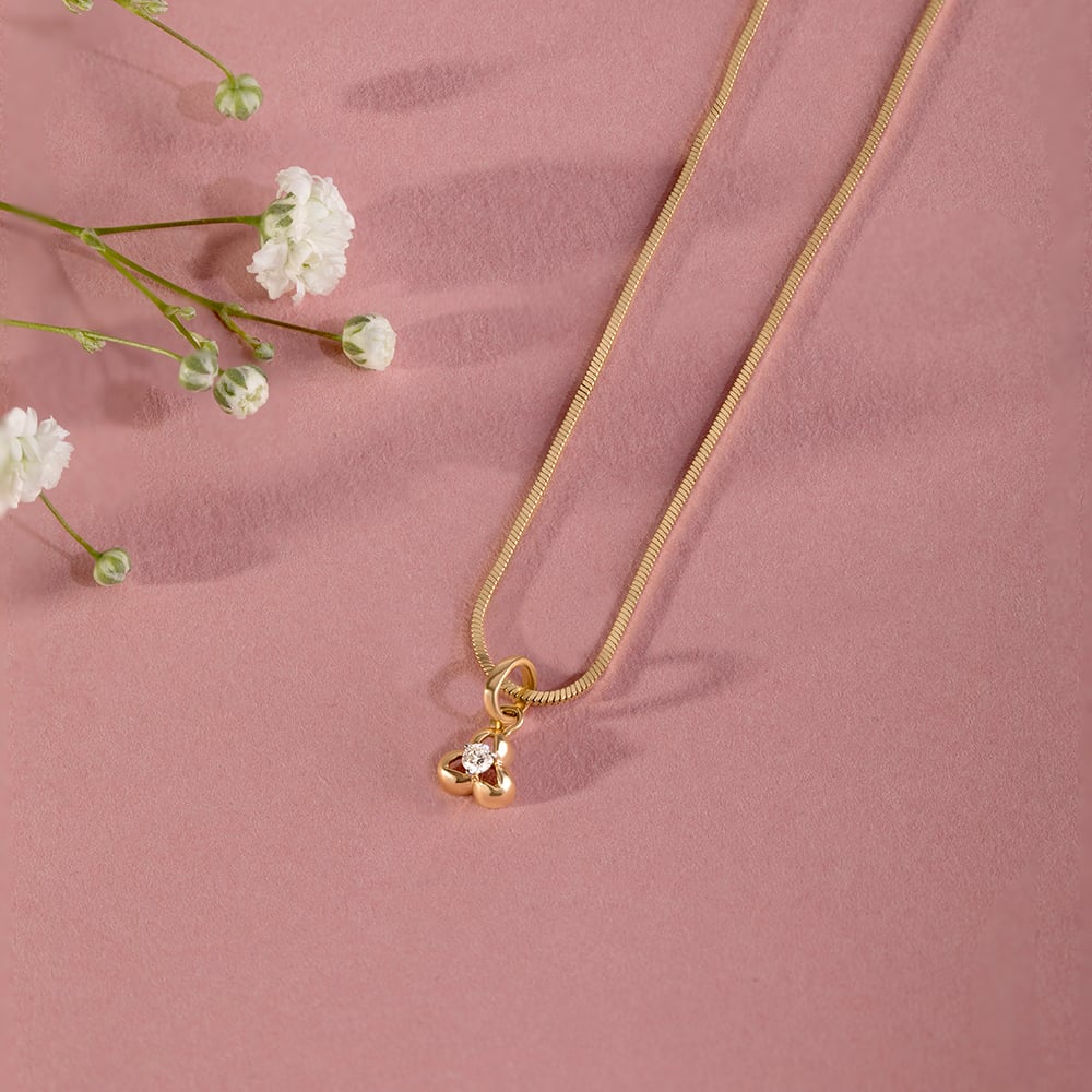 Iconic Shimmer Gold & Diamond Pendant