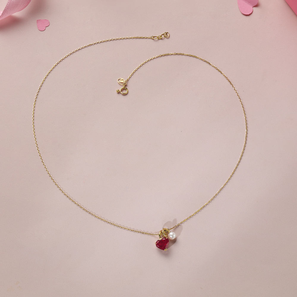 Scarlet Love Pearl & Gold Necklace