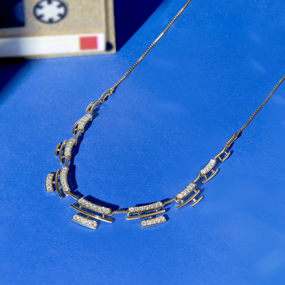 Flash Weave Gold & Diamond Necklace